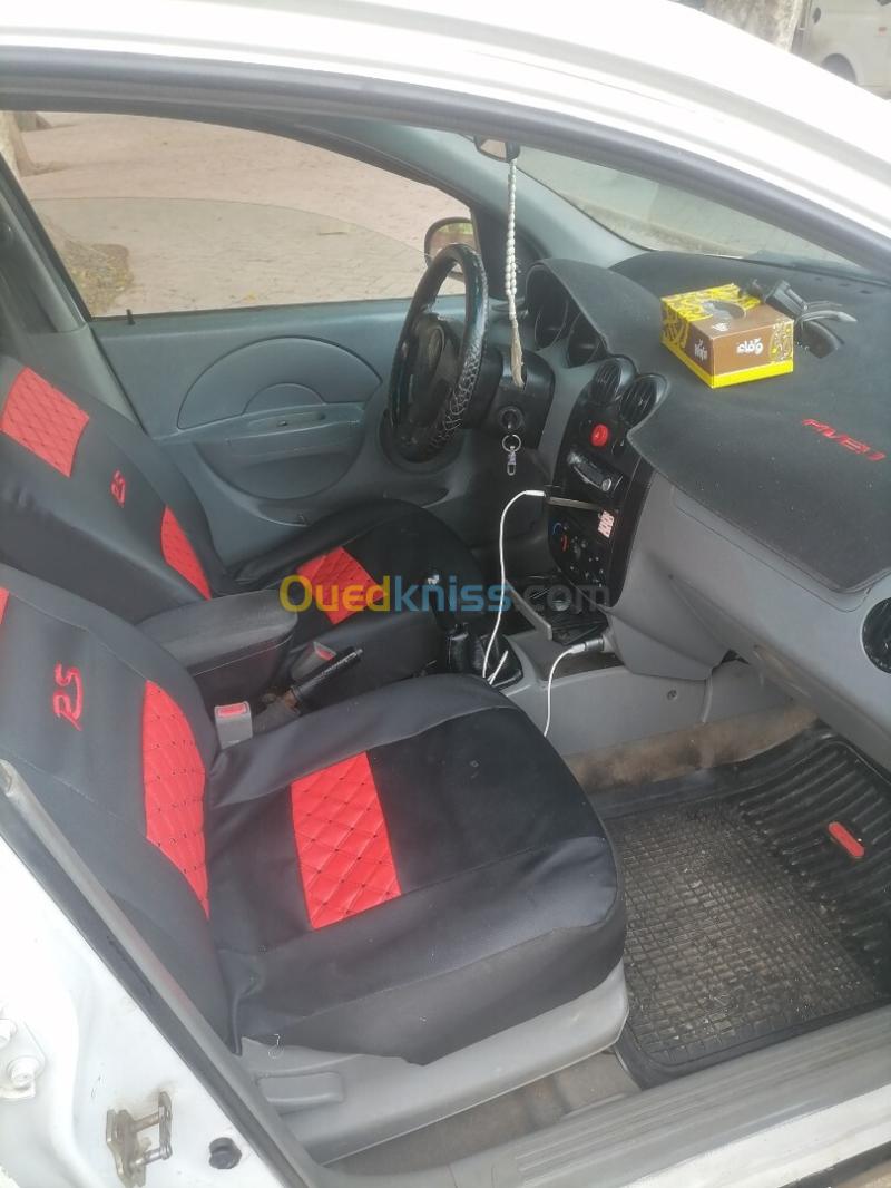 Chevrolet Aveo 5 portes 2004 Aveo 5 portes