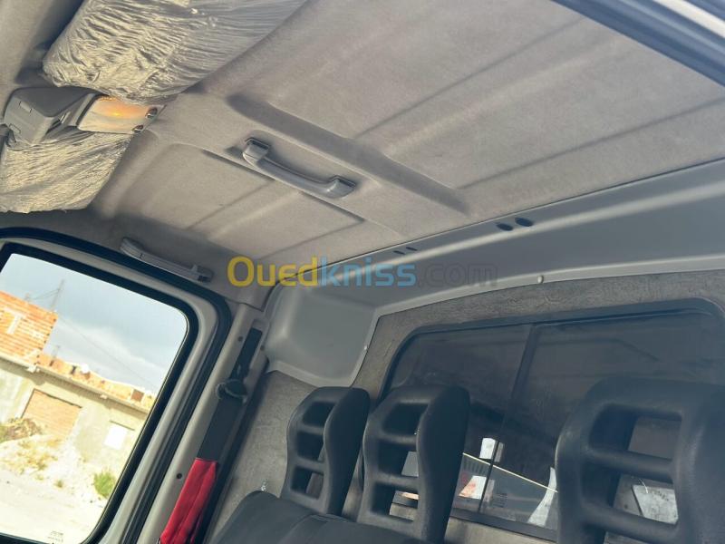 Peugeot Boxer 2001 8