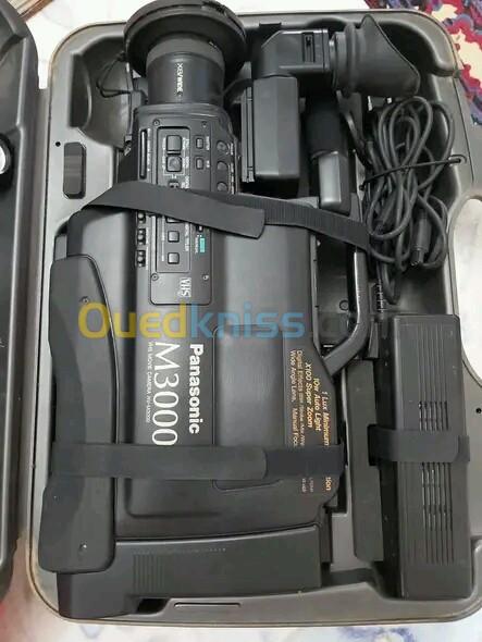  Caméra pro Panasonic M3000