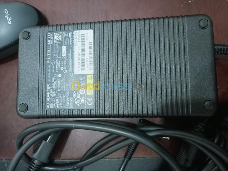 CHARGEUR POUR WORK STATION FUJITSU CELS H910 ORGINAL