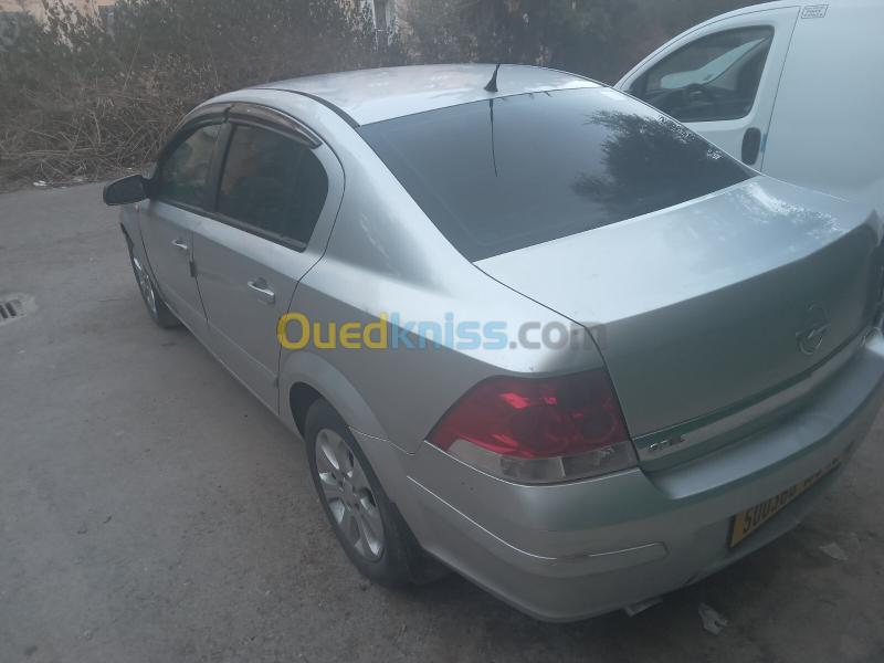 Opel Astra 2009 Astra 3