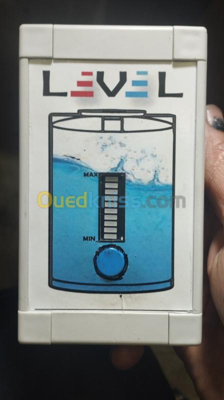  جهاز قياس مستوى خزان الماء في المنزل (afficheur niveau de citerne 