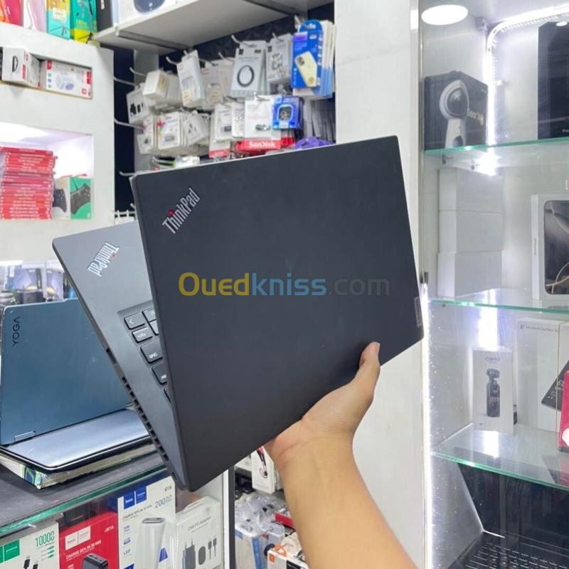 Lenovo ThinkPad T14s i7 1185G7 32Go 256Go SSD 2