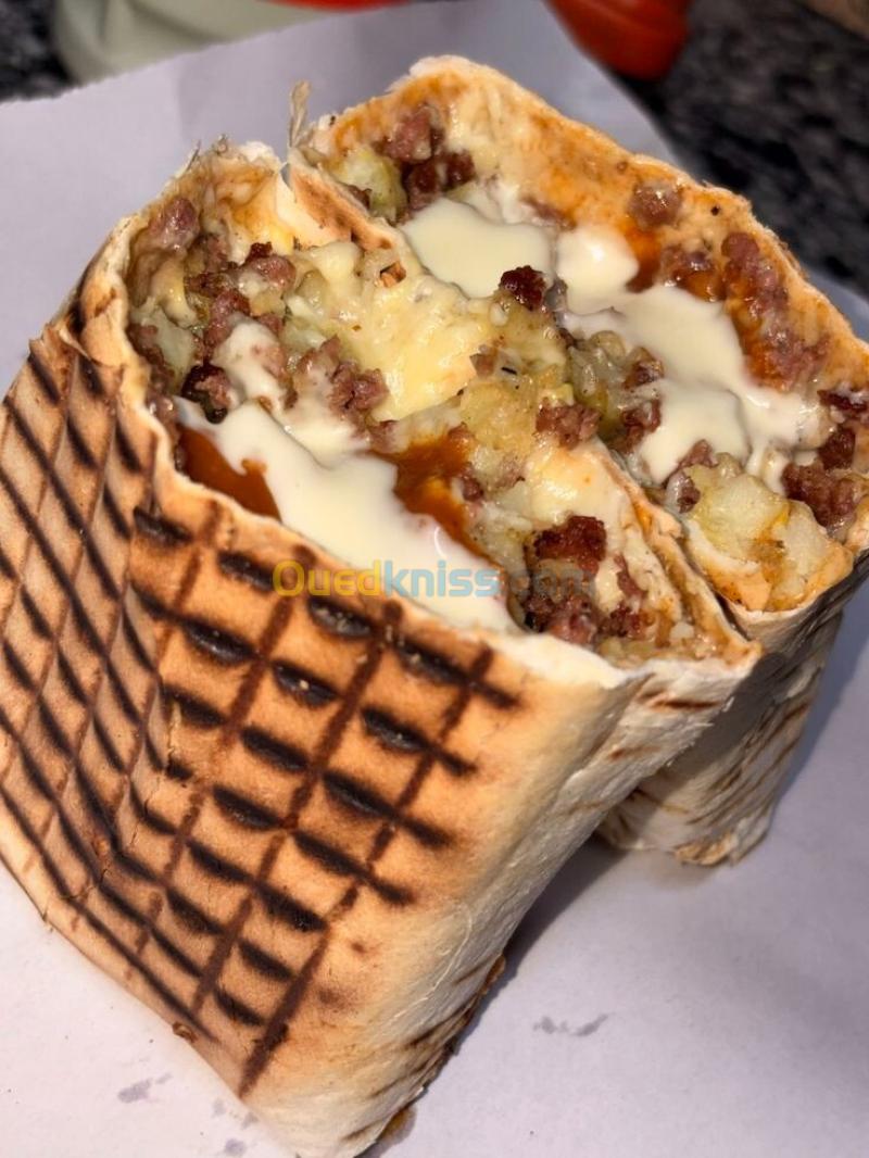 Plaquiste cuisinier fast-food 3
