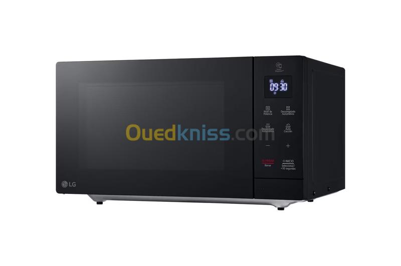 Micro-ondes LG  MS3032JAS Solo  NeoChef 30L ON OFF |Solo  Ouverture de porte par bouton 4