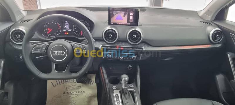 Audi Q2L 2026 Sline 6