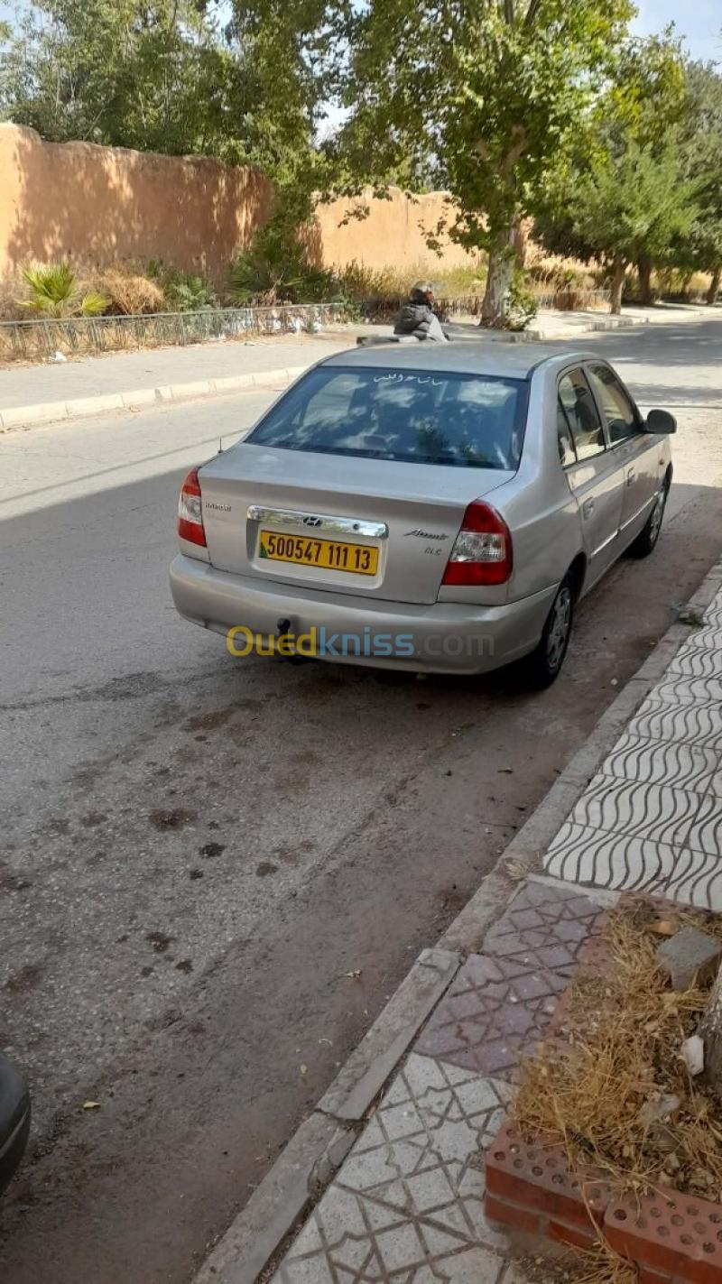 Hyundai Accent 2011 GLS 3