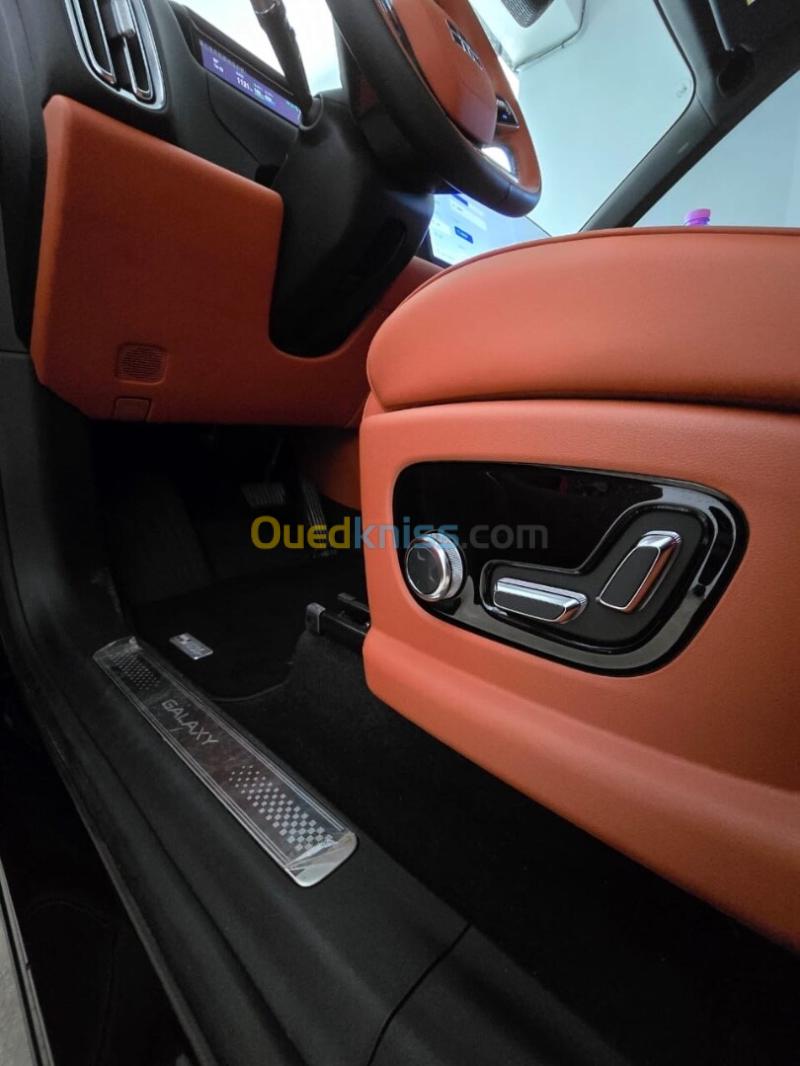 Geely Galaxy M9 2026 Full options 17