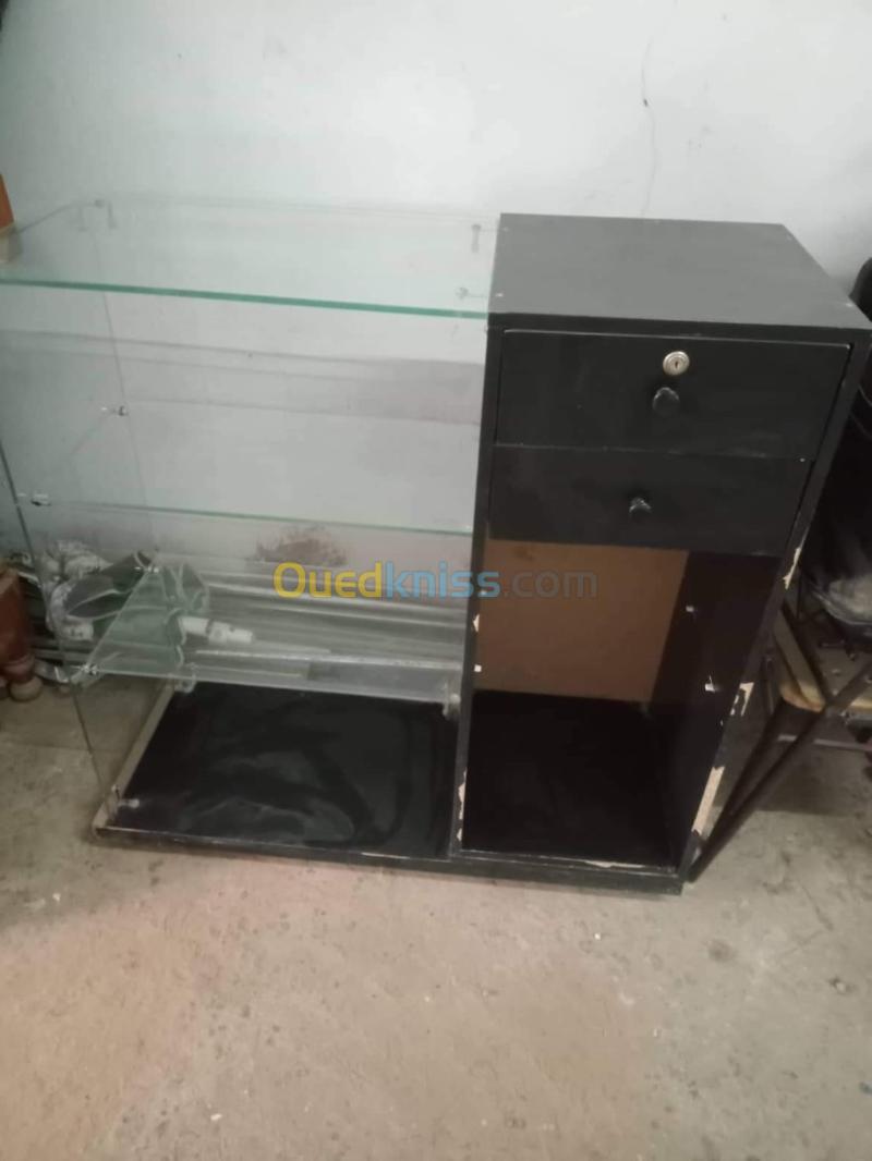 Mannequin et accessoires de magasins vêtements Tlemcen Algeria