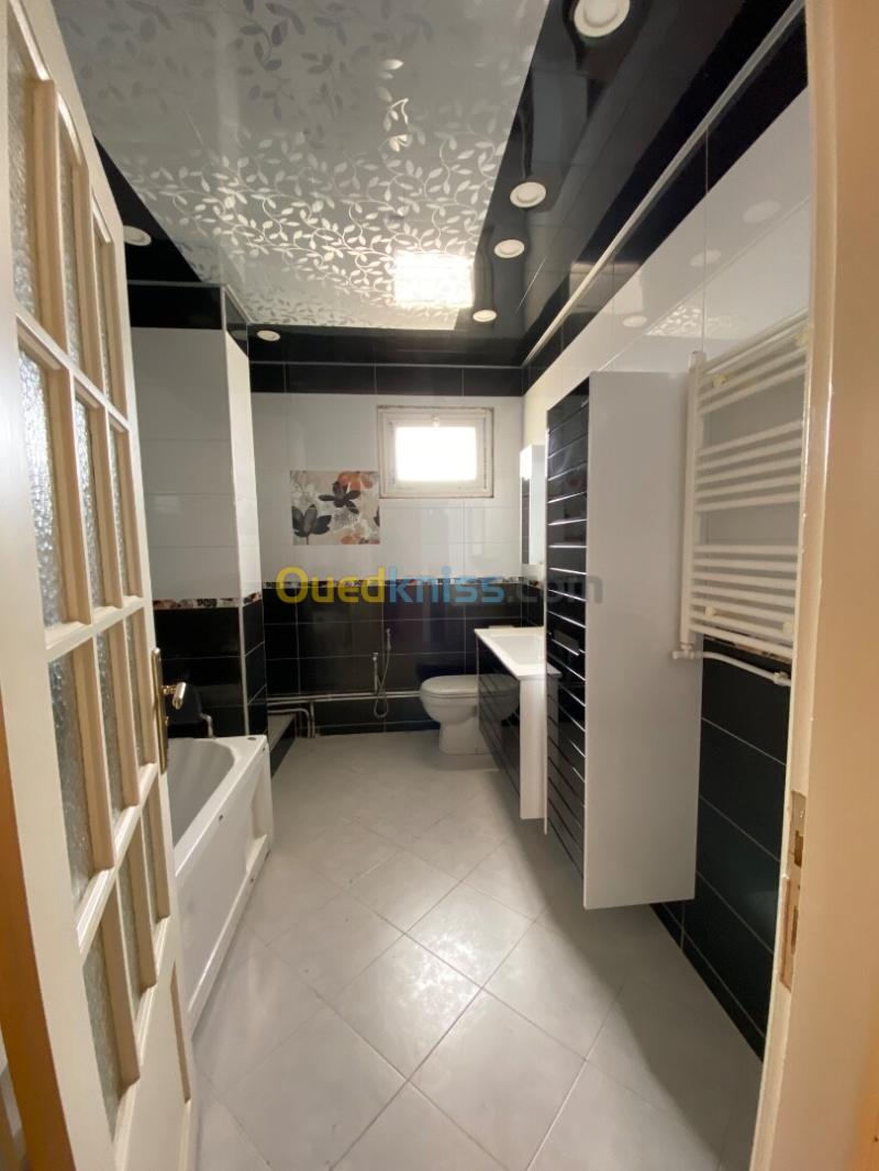 Vente Villa Alger Dely brahim 17