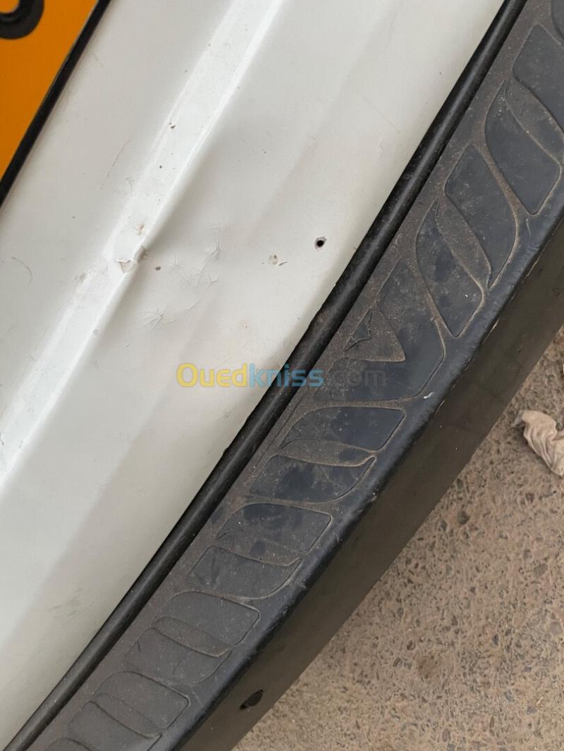 Hyundai H1 2010  12