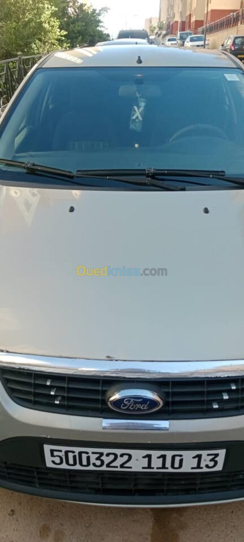 Ford Focus 5 portes 2010 Focus 5 portes 6