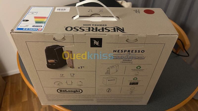 Nespresso Essenea Mini 4