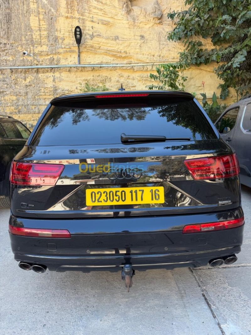Audi Q7 2017 S Line 2