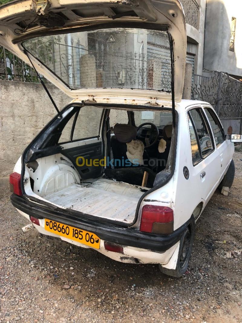 Peugeot 205 1985 205