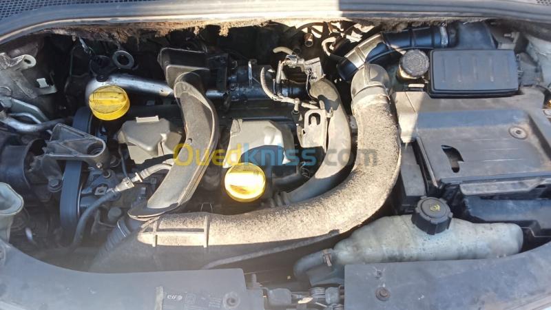 Renault Clio 3 2011 Night and Day 5