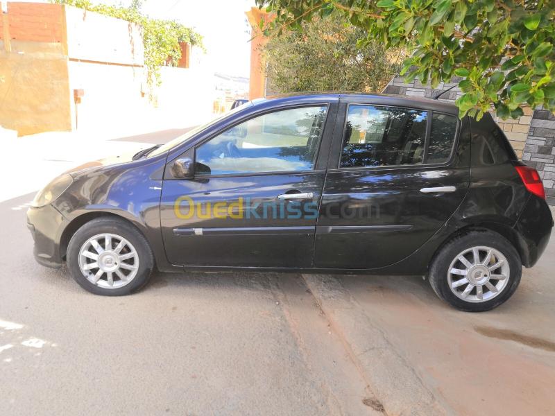 Renault Clio 3 2009  10