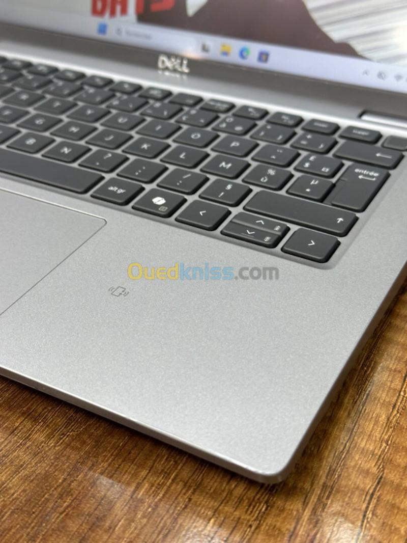 DELL LATITUDE 5450  ULTRA 5 135U  16GB DDR5  256GB SSD 3