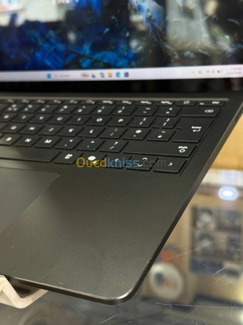 Microsoft Surface Laptop 7 For Business  2K Tactile  Ultra 7 266V  16 Go DDR5   256 Go SSD 4