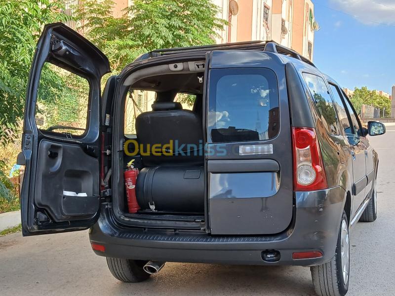 Dacia Logan MCV 2012  15