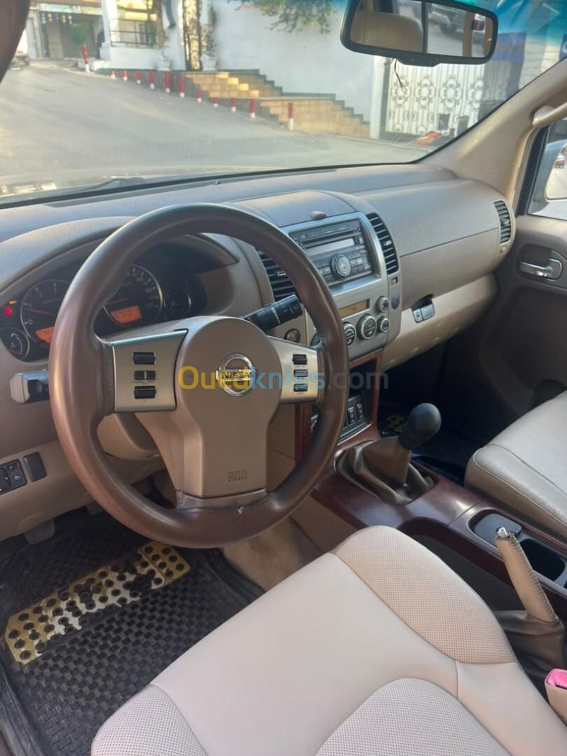 Nissan Pathfinder 2007 Elegance 7