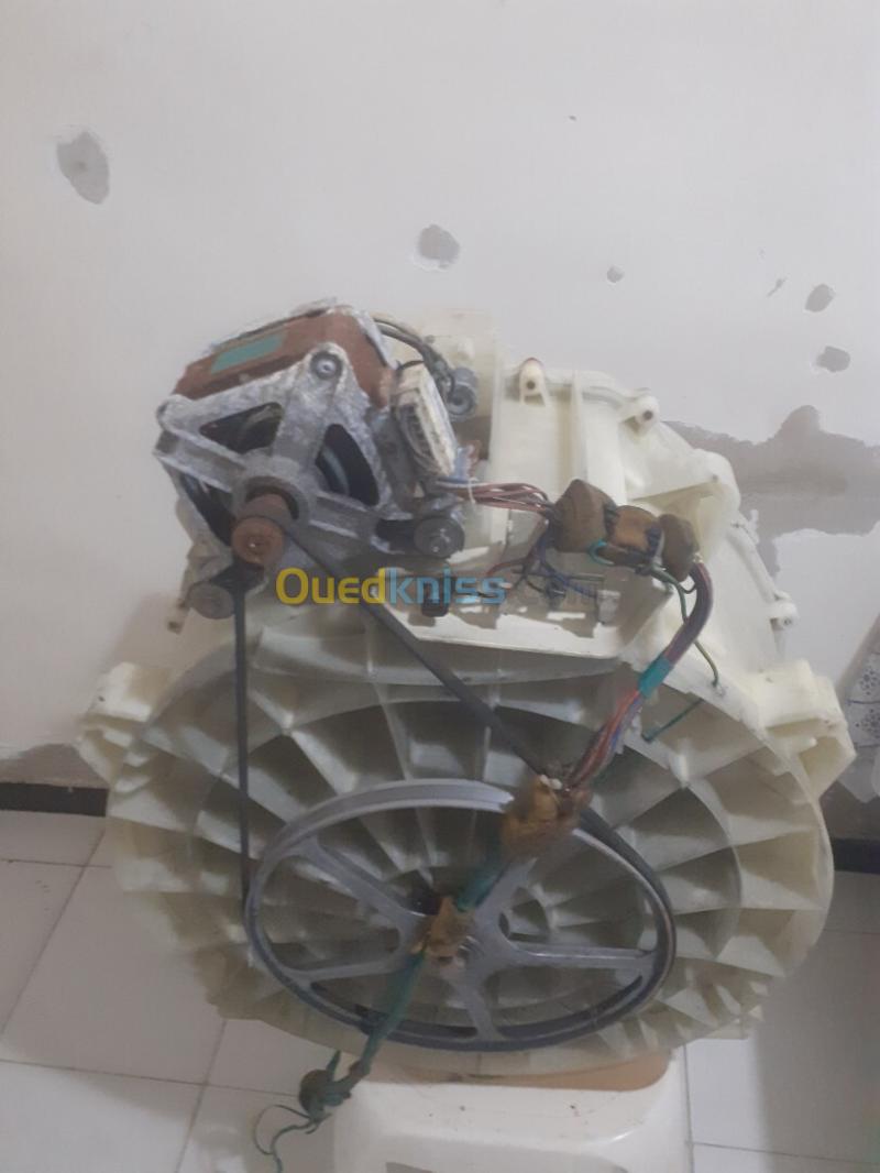 للبيع طومبور وموتور وباب زجاجي سامسونڨ 4