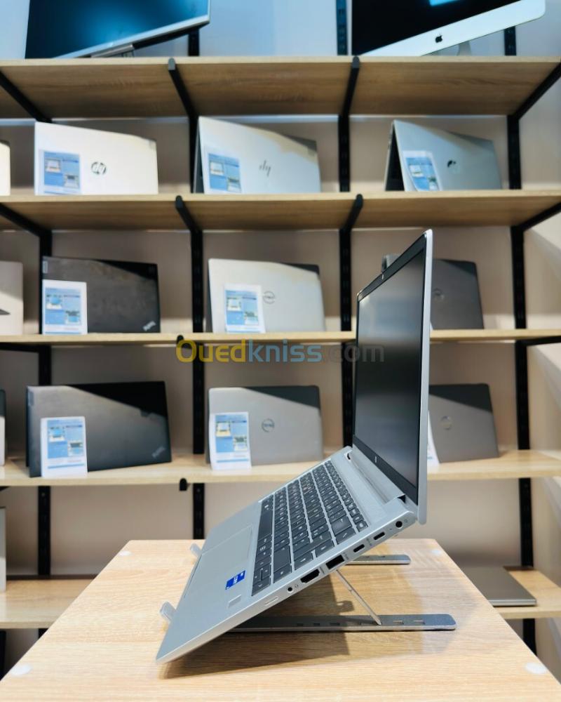 HP ProBook 440 G10    i5-1335U  8/256 2