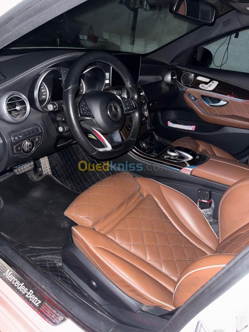 Mercedes Classe C 2017 220 Designo 5