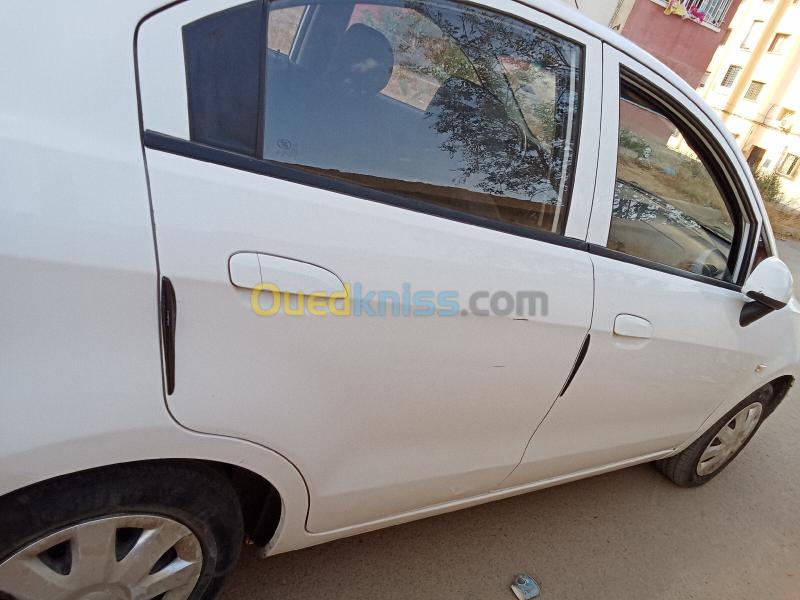 Chevrolet Sail 4 portes 2012 Exclusive 2