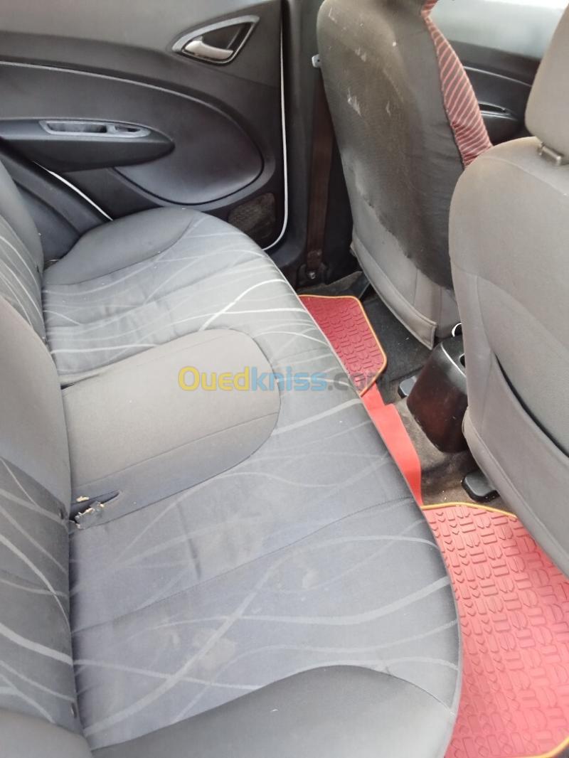 Chevrolet Sail 4 portes 2012 Exclusive