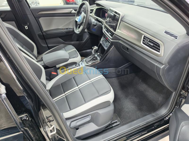 Volkswagen T-Roc 2026 R-Line  17
