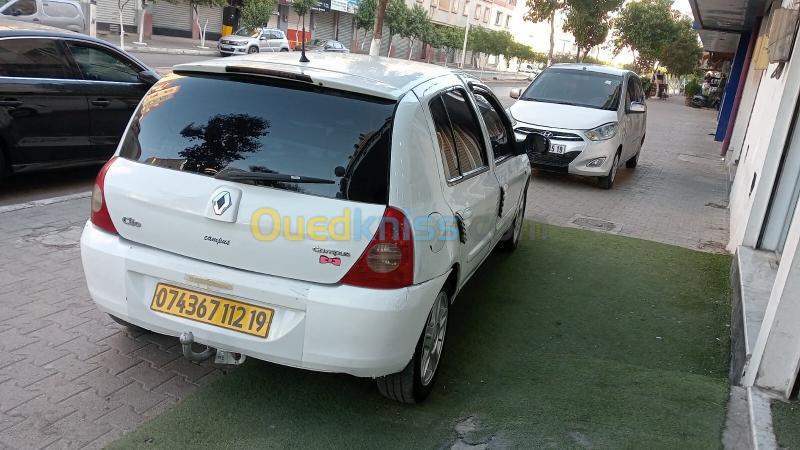 Renault Clio Campus 2012 Bye bye 5