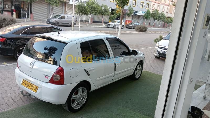 Renault Clio Campus 2012 Bye bye 4